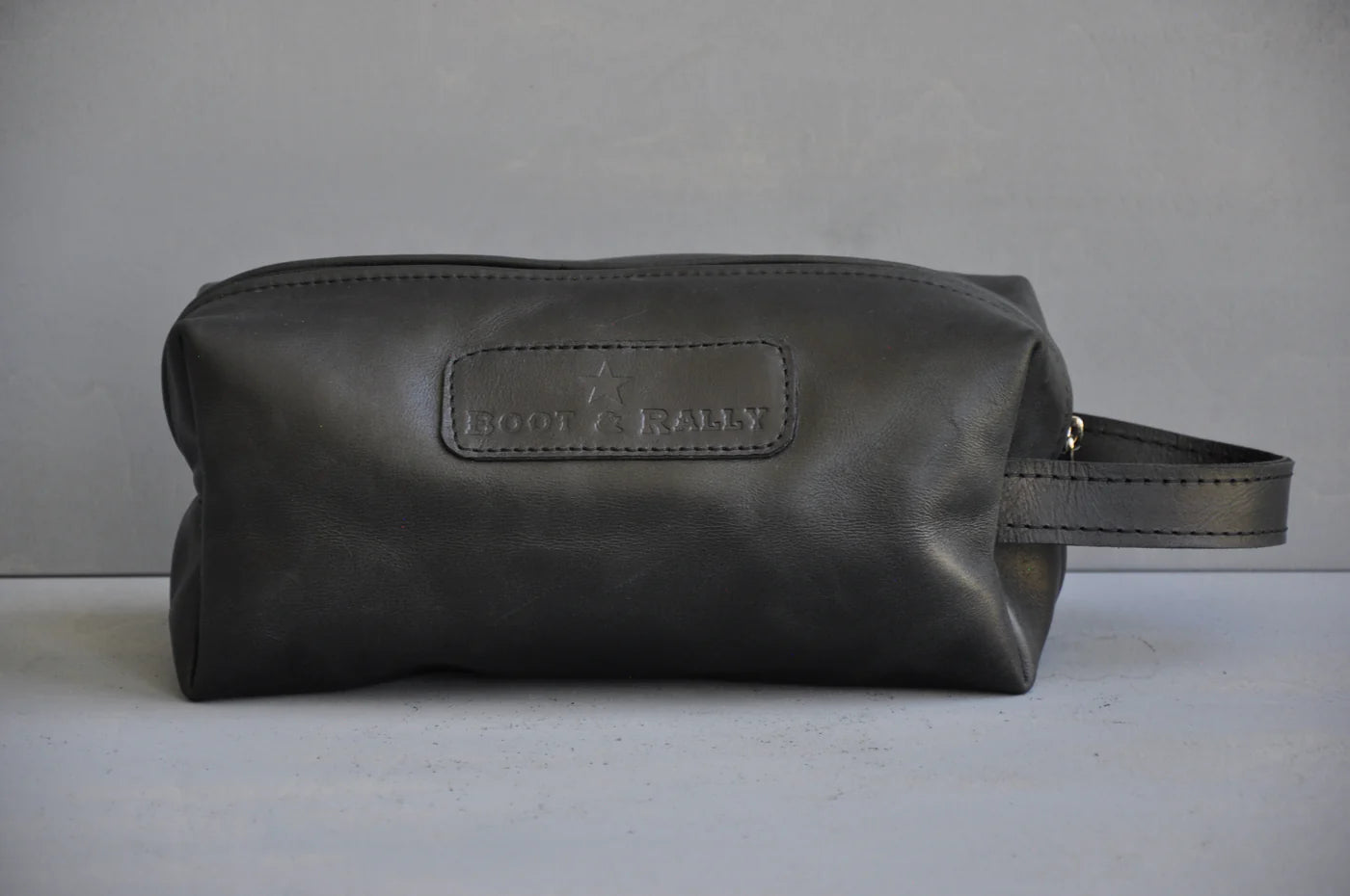 Boot & Rally Full Leather Toiletry Bag