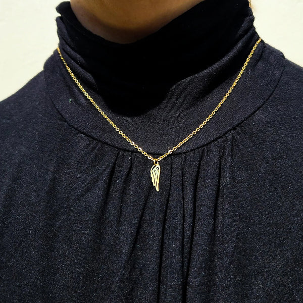 Angel Necklace Gold
