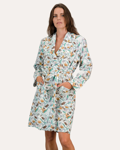 Ladies Gown - Nag Apies on White