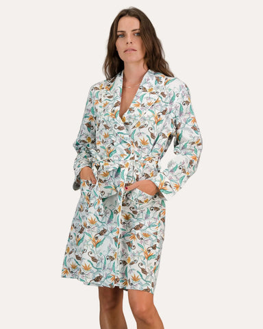 Ladies Gown - Nag Apies on White