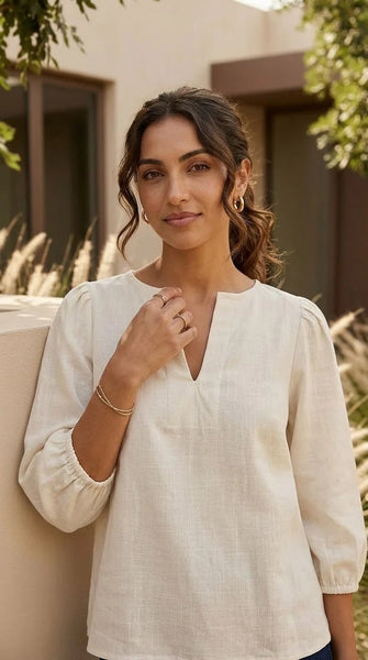 Bukamina Luca - Butter Classic V-neck blouse with elasticated sleeves